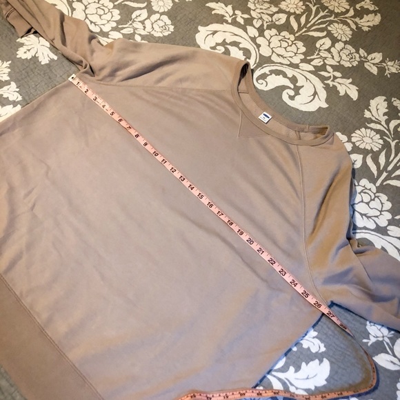 SOLD***Old Navy- Long Sleeve Sweatshirt XXL - Picture 7 of 11